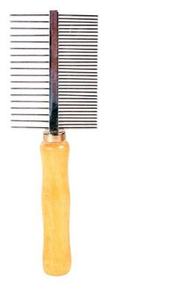 Picture of Comb, double-sided, medium/wide teeth, 17 cm